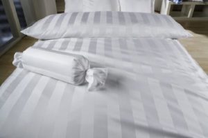 3-strip-satin-300×200