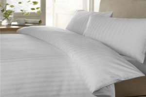 60X40-173X120-T300-100-cotton-satin-bed-Copy-300×200