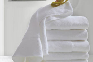 Towel-Factory-Supply-Plain-Solid-Cotton-White-Hotel-Bath-Towels-1-300×200