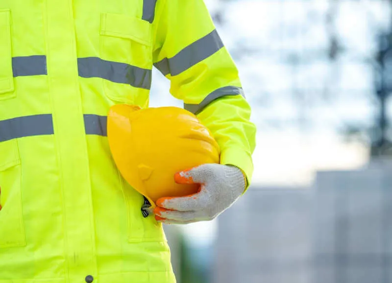 what-to-wear-to-work-as-a-construction-worker